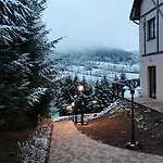 Nocleg ze śniadaniem Pod Janowcem 3*