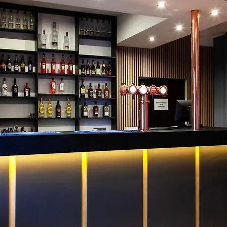 Pod Janowcem Sport - Rest & Отель типа 