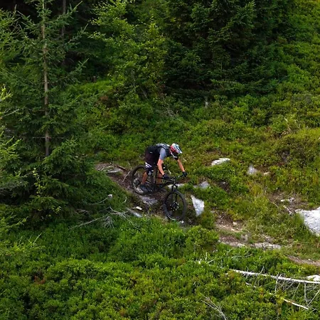 Pod Janowcem Sport - Rest &