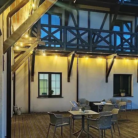 Pod Janowcem Nocleg ze śniadaniem 3*