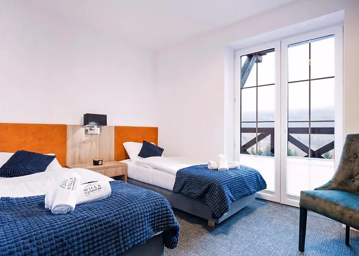 לינה וארוחת בוקר Pod Janowcem Sport - Rest & Stronie Śląskie