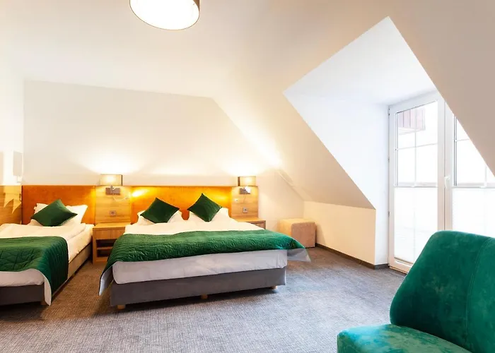 Pod Janowcem Sport - Rest & Stronie Śląskie