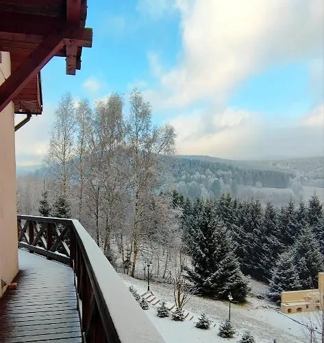 Pod Janowcem Sport - Rest & 3*