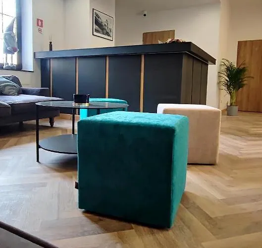 Pod Janowcem Sport - Rest & 3*